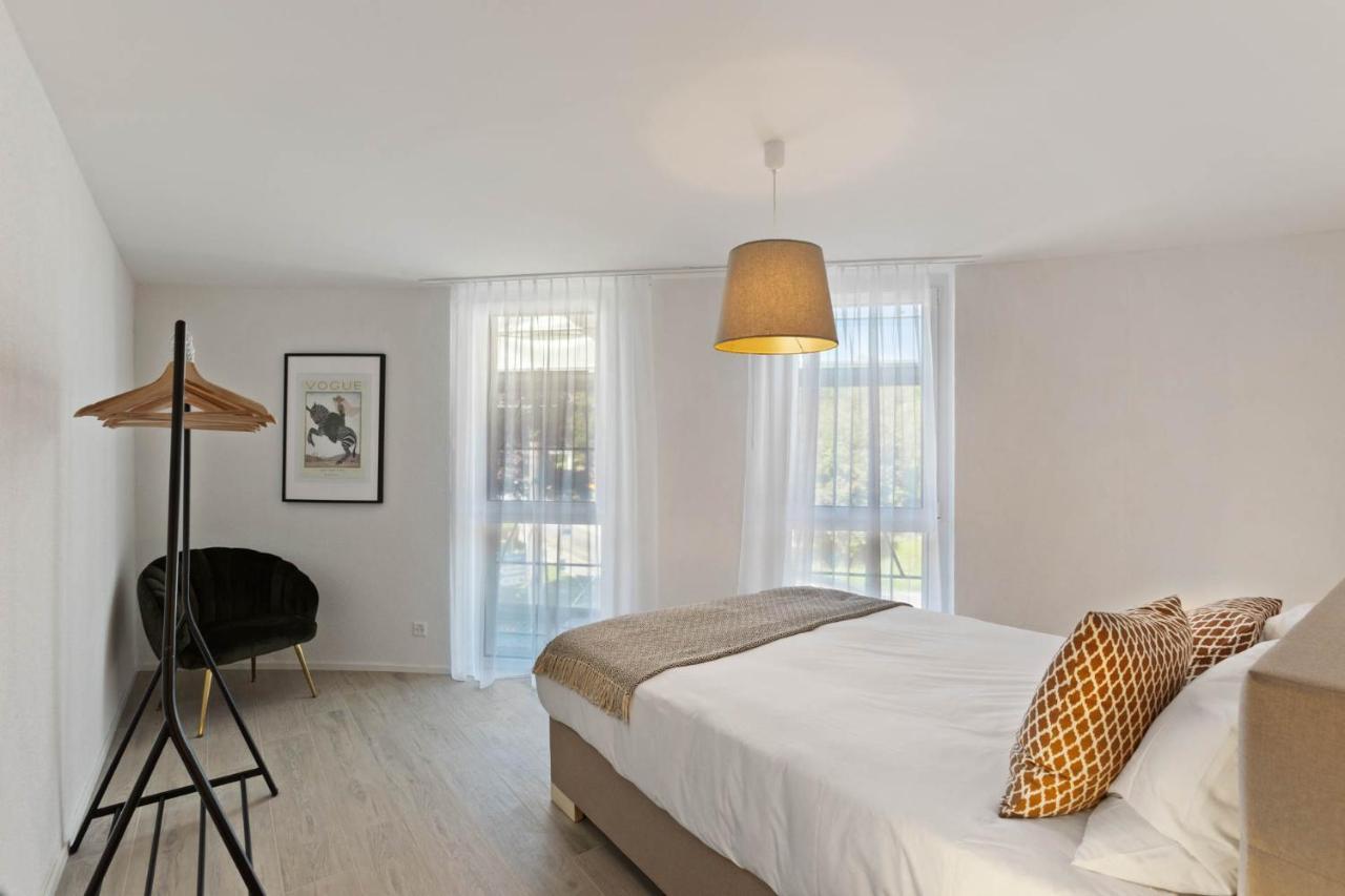 Olympia Homes Beautifully Furnished Flats Epalinges Bagian luar foto